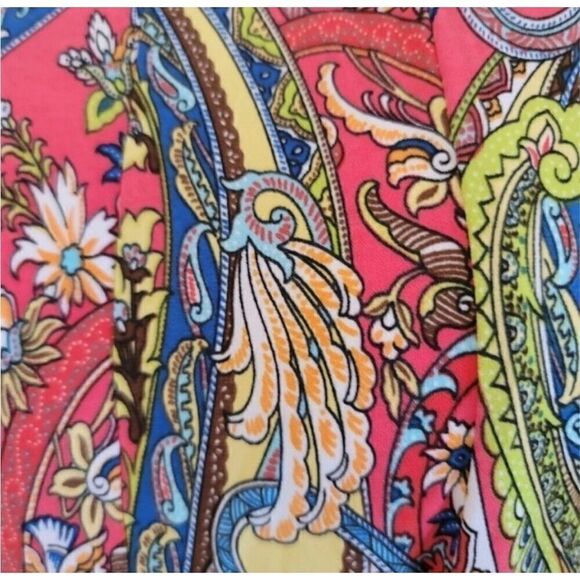 Colorful Paisley floral summer above knee dress short sleeve medallion print - Picture 3 of 4